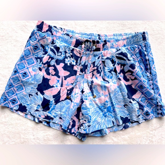 Vineyard Vines Pants - Med. Lilly Pulitzer Katia Shorts w/pockets. EUC.